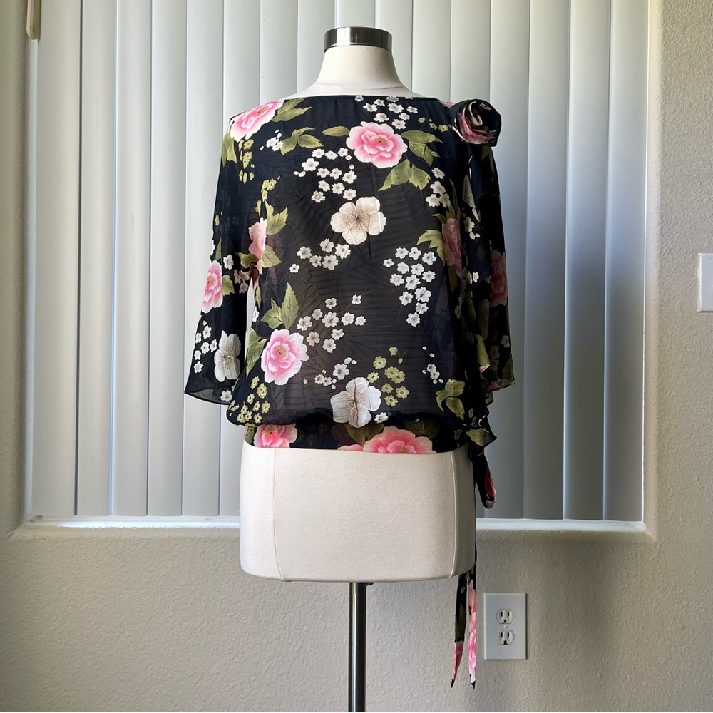 Bazaar Black Pink Floral Lace Up Blouse Size: S/M  $289